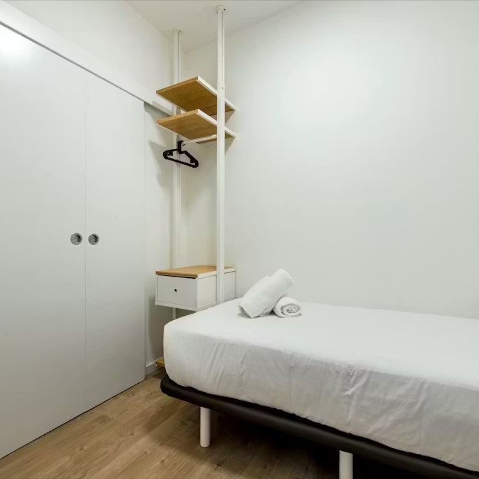 Carrer de Pelai, Barcelona, Catalonia 08001 - Photo 1