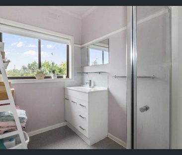 2 Bedrooms, Great Location!! - Photo 5