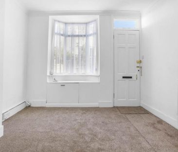 2 bedroom house to rent - Photo 2