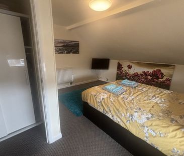 Bush Estate - Photo 3