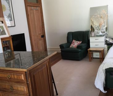 Dulwich Hill - Photo 2