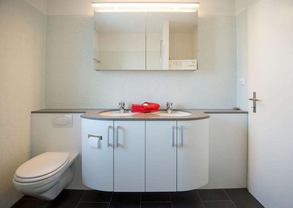 3.5 Zimmer, 120 m², 6. Stock - Photo 1