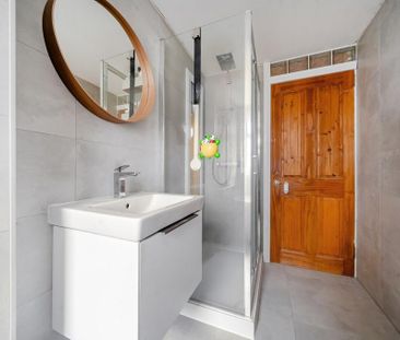 2 bedroom semi-detached house to rent - Photo 6