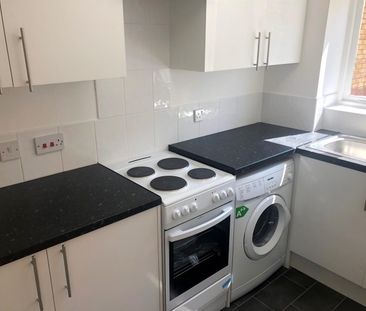 Chiswell Court, Watford - Photo 1