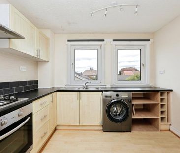 2 bedroom maisonette to rent - Photo 5