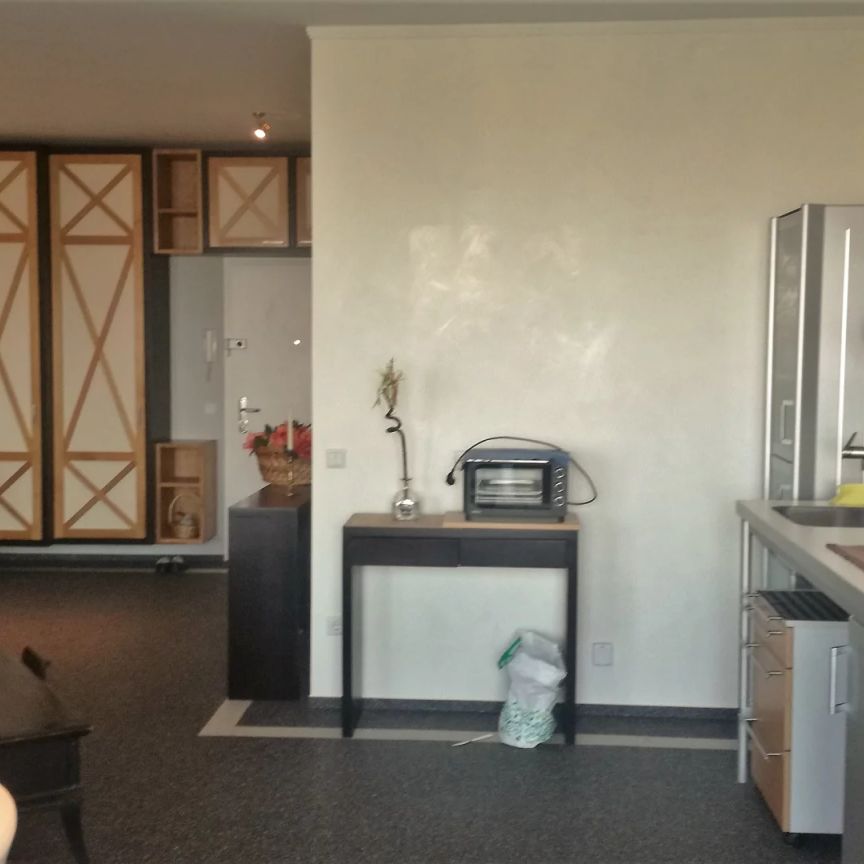 All-inclusive spacious studio apartment on a higher floor for short-term rent beginning from February 2026! - Photo 1