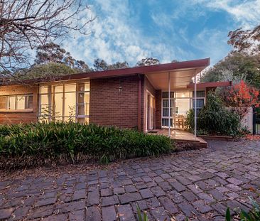 5 Windouran Dr , MITCHAM - Photo 1