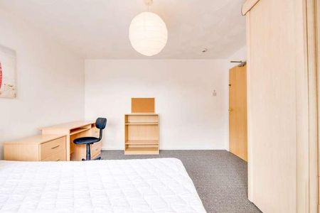 Uplands, Canterbury, CT2 - Photo 3