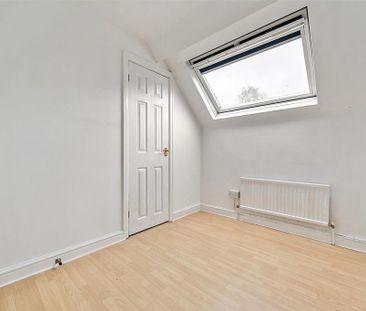 4 bedroom terraced house to rent - Photo 5