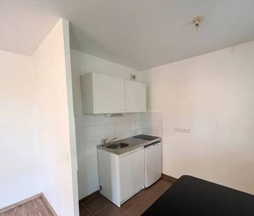 Appartement 2 pièces - - Photo 2