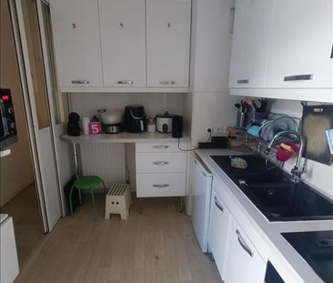 1 pièce - Meublé - 14 m² - RDC - Colocation non autorisée - Photo 2
