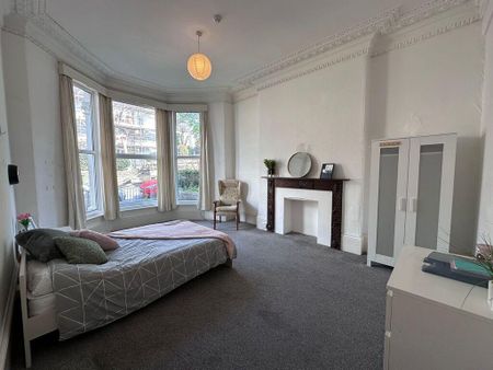 10 bedroom house share to rent - Photo 4