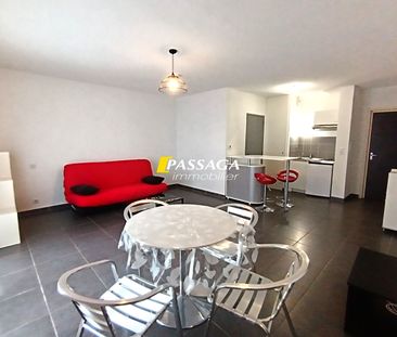 Location Appartement 1 pièce 37m² - Photo 3