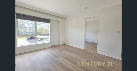 Bright & Easy Living - Photo 5