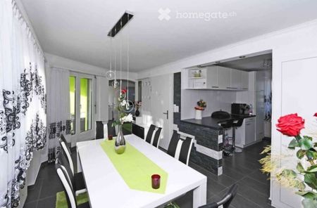 4-Zimmer-Wohnung mit Wintergarten und Terrasse in Pratteln - Foto 2