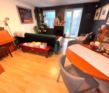 3 bedroom terraced house to rent - Photo 6