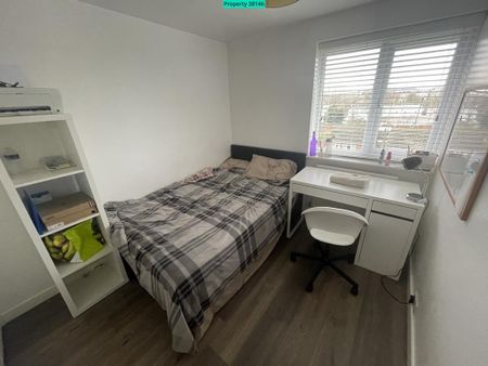 5 bedroom terraced house to rent - Photo 3