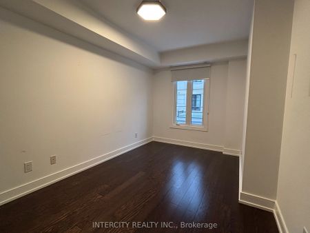 7 Brighton Place #8 - Photo 2