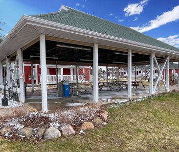 For Lease - 90 Highland Drive Unit# 2242/2243, Oro-Medonte, Ontario - Photo 2