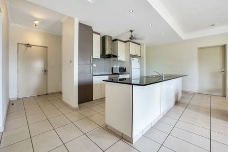 FURNISHED WITH CITY SKYLINE & WATER VIEWS! - Photo 4