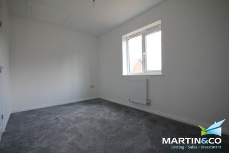 2 bedroom semi-detached house to rent - Photo 3