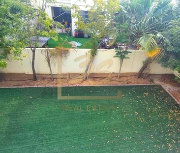 VACANT | LANDSCAPED | WELL MAINTAINED - Photo 4