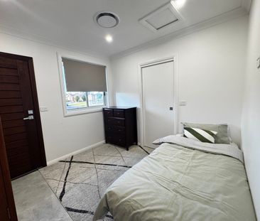 Minto - Photo 2