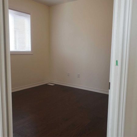 For Lease - 41 Allegro Drive Unit# 2nd & 3rd Floor, Brampton, Ontario - Photo 2