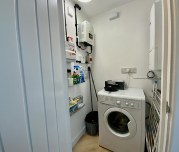 Courtney Road, Kingswood - Photo 6