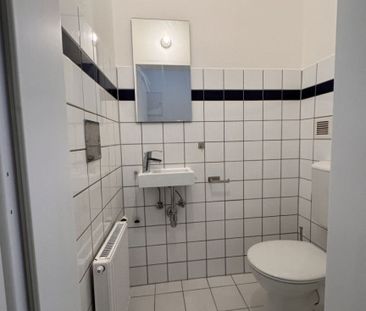 Provisionsfrei: Unbefristete 34m² Hauptmiete mit 1 Zimmer und Lift ... - Photo 3