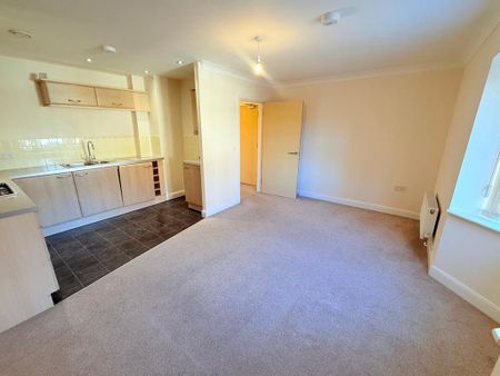 2 bedroom apartment to rent - Photo 3