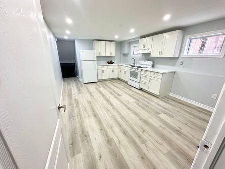 For Lease - 32 Histon Crescent Unit# Lower, Brampton, Ontario - Photo 2