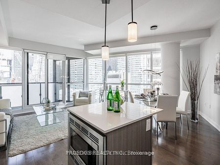For Lease - 1 The Esplanade Street Unit# 1504, Toronto, Ontario - Photo 2