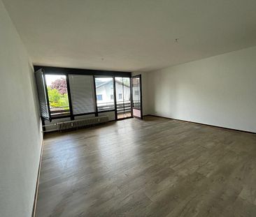 Mit Balkon: Helle, großzügige & gemütliche 1 Zimmer-Wohnung in Fernwald Annerod, Hinter der Platte 2 - Foto 3