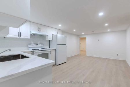 12 Scarden Avenue - Photo 5