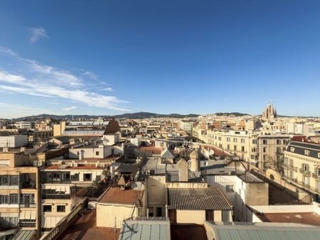 2 room luxury penthouse for rent in Barcelona, Catalonia - Photo 3
