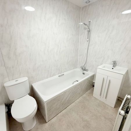 1 Bedroom Flat, Palmeira Avenue, Hove - Photo 5