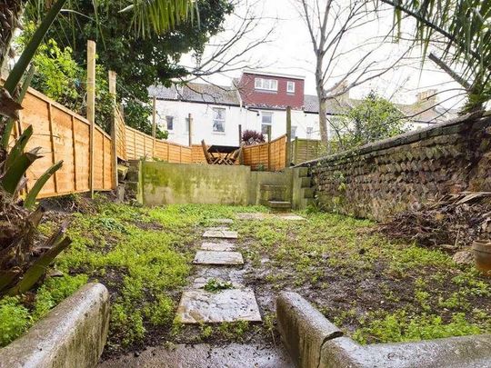 Clarendon Road, Hove, BN3 - Photo 1