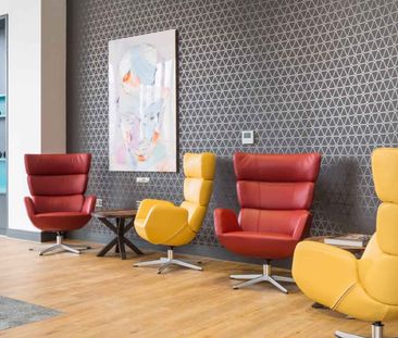 Smart Apartment - Photo 3