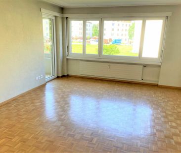 4.5 Zimmer Wohnung mit moderner Küche und Bad in Amriswil - Photo 6