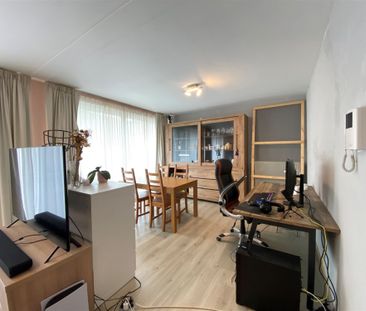 2 slaapkamer-appartement met terras en garage, gelegen in het centr... - Photo 6