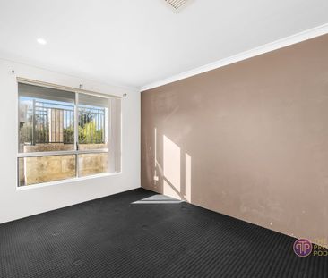 Modern Family Home with Solar, Comfort & Location Perks! - Photo 2