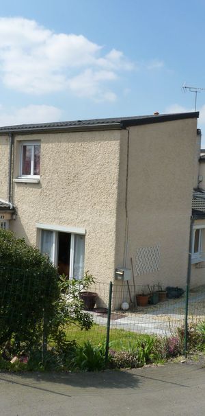 Saint Fraimbault , Maison - T5 - 99.00m² - Photo 2