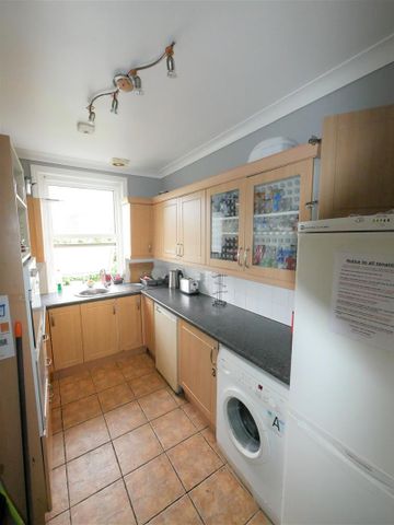 14 Carlton Road, Bournemouth - Photo 5