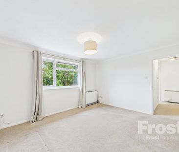 Cobblers Close, Blackpond Lane, Farnham Royal,SL2 - Photo 5