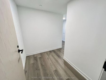 195 Commerce Street #319 - Photo 4