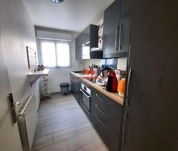 Location Maison 4 pièces 79m² - Photo 2