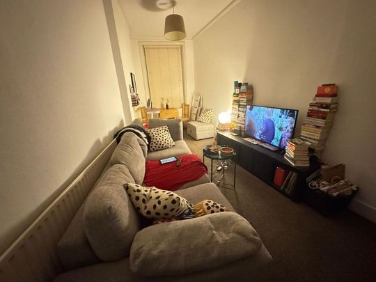 1 bedroom flat to rent - Photo 1