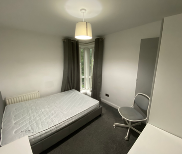 Flat 15, Samara Plaza, Room 2, LS2 9DU, Leeds - Photo 4