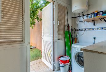 Chalet adosado · Alquiler a largo plazo ·